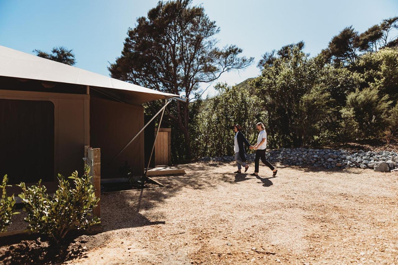 Hotel Drift Off Grid Luxury Eco Glamping Tarakohe Exterior foto