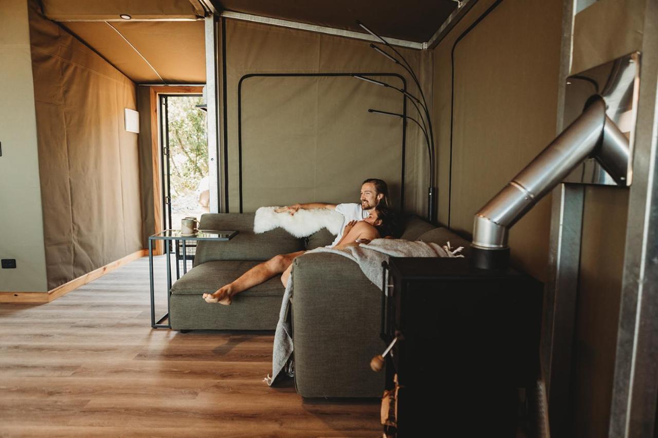Hotel Drift Off Grid Luxury Eco Glamping Tarakohe Exterior foto
