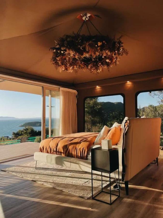 Hotel Drift Off Grid Luxury Eco Glamping Tarakohe Exterior foto